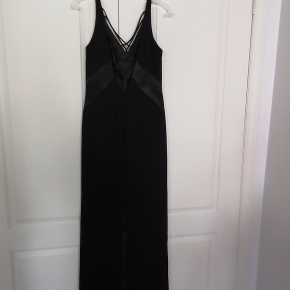 NUIT long black evening dress - Picture 4 of 7